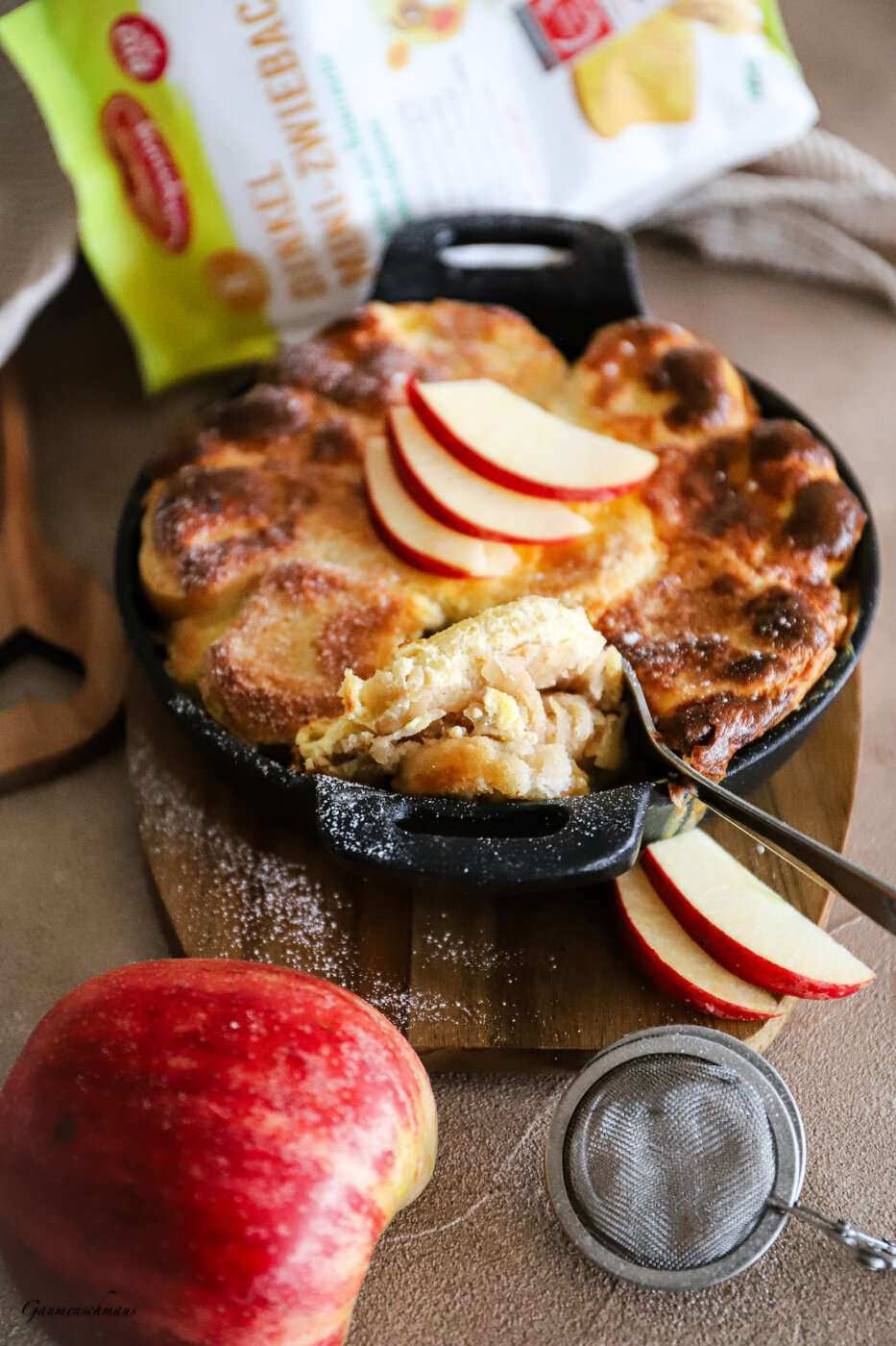 Apfel-Zwieback-Auflauf – Gaumenschmaus