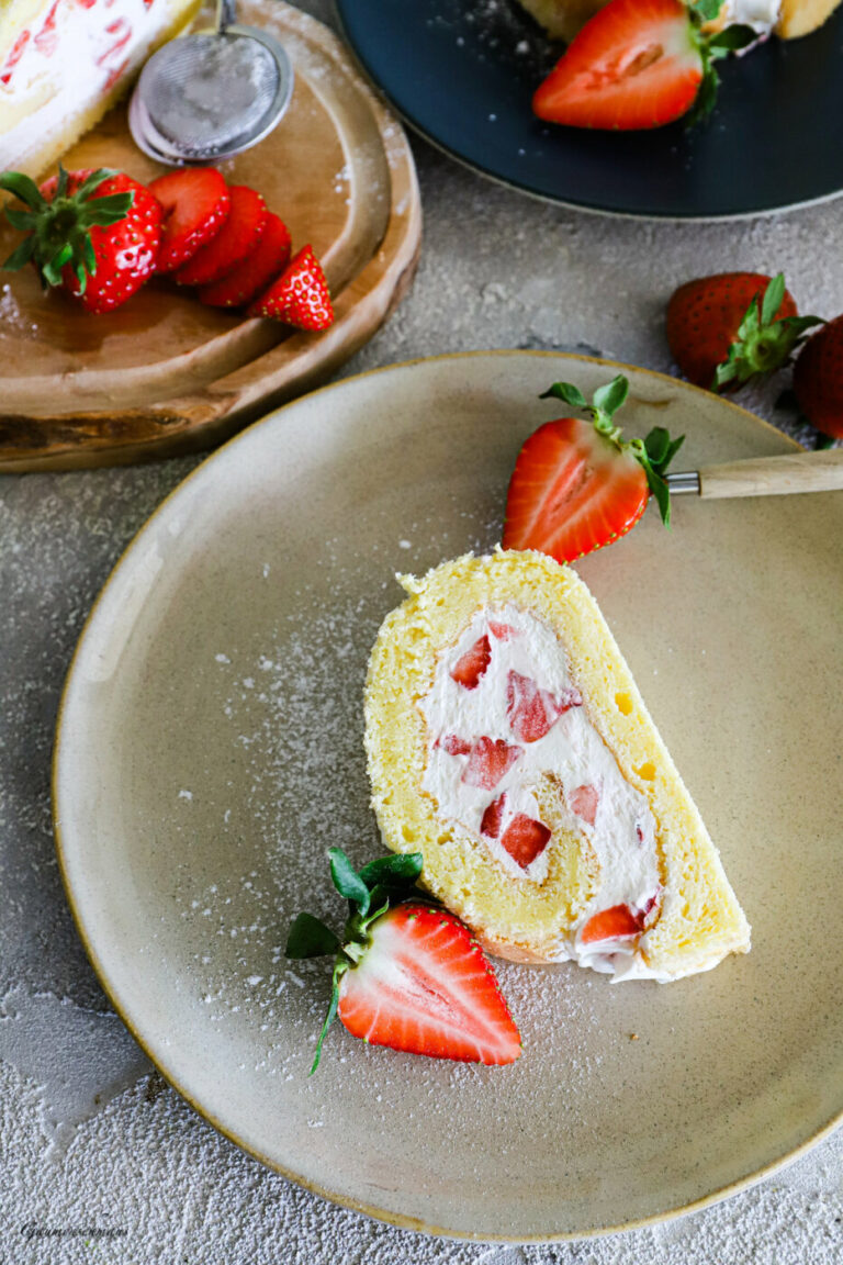 Erdbeerroulade – Gaumenschmaus