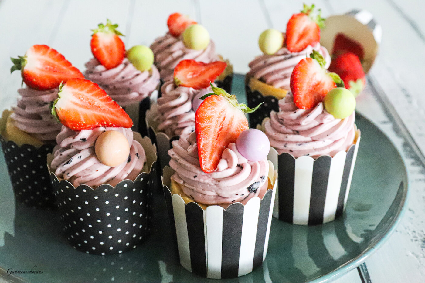 Cupcakes mit Buttercreme – Gaumenschmaus