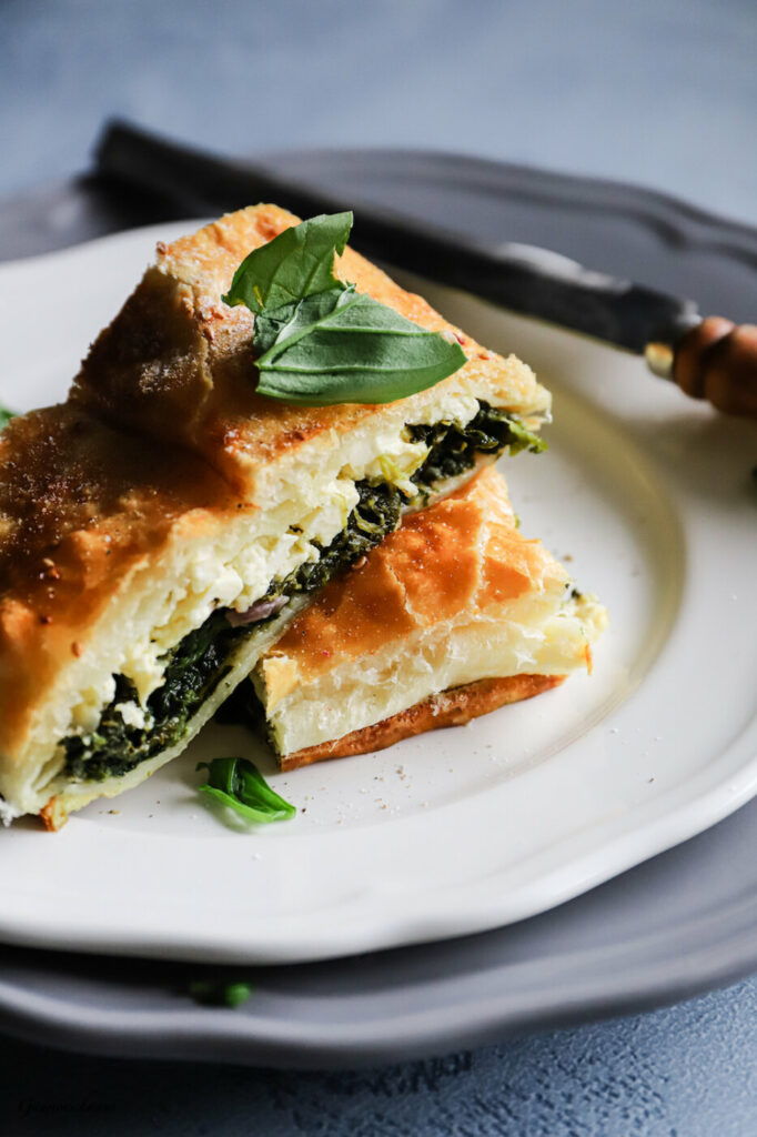 Spinatstrudel mit Schafskäse – Gaumenschmaus