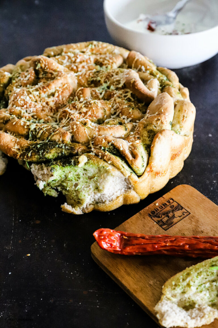 Zupfbrot mit Cabanossi DIP – Gaumenschmaus