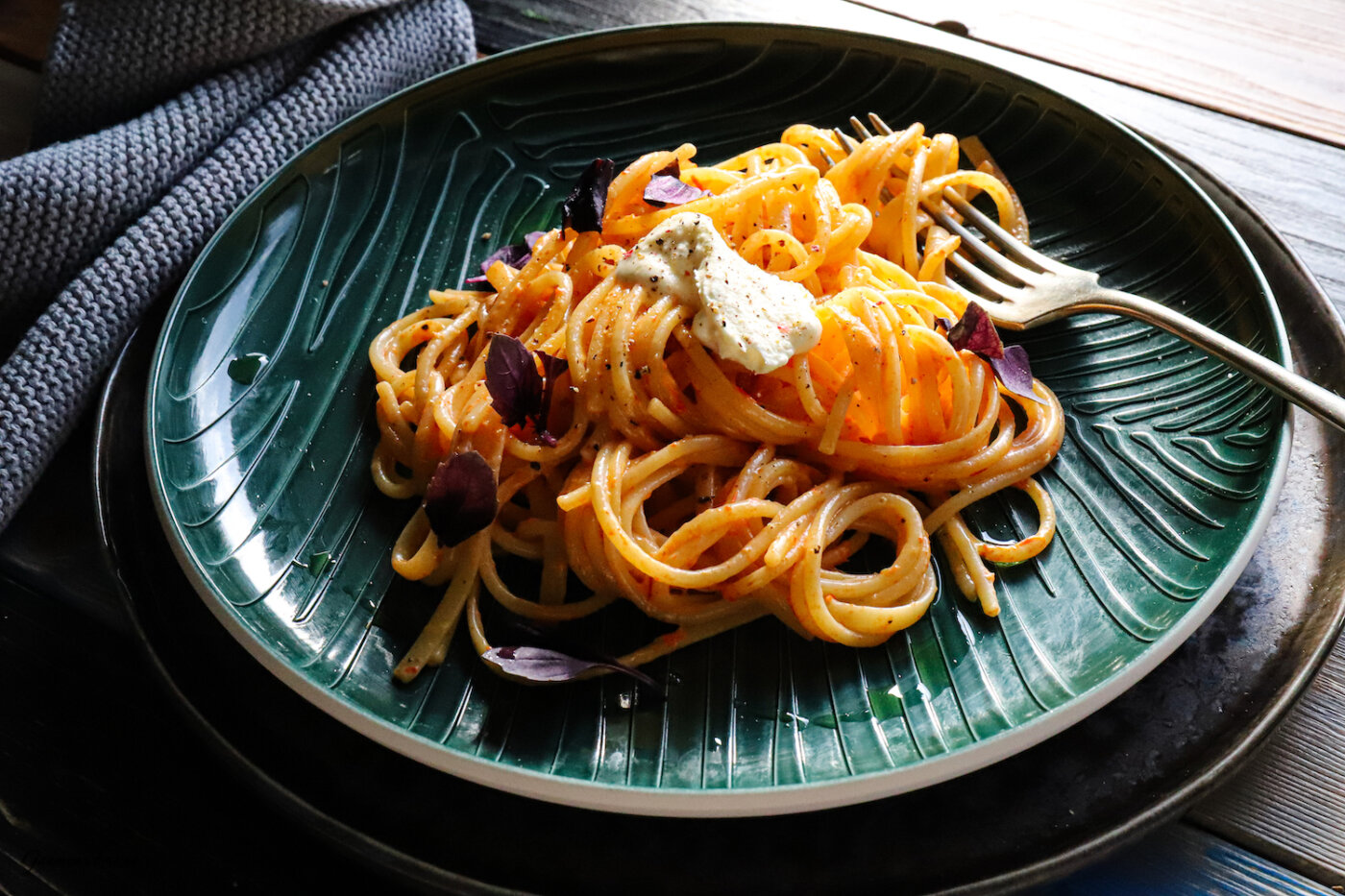 Pasta mit Röstpaprika und Mascarpone – Gaumenschmaus