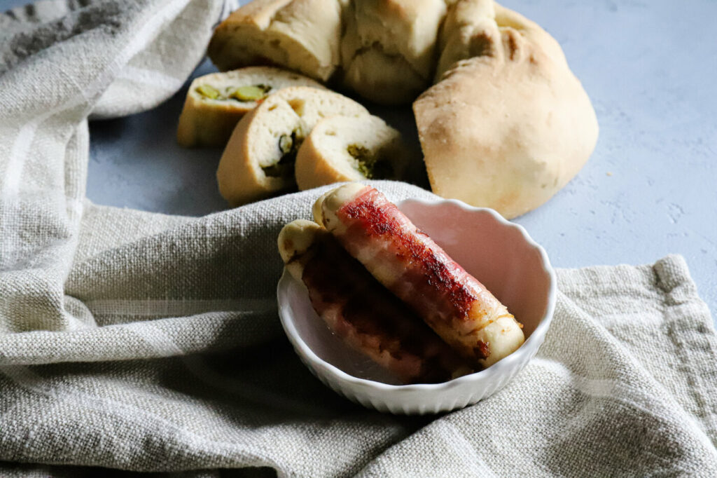 Gefüllter Brotkranz mit Käsegriller – Gaumenschmaus